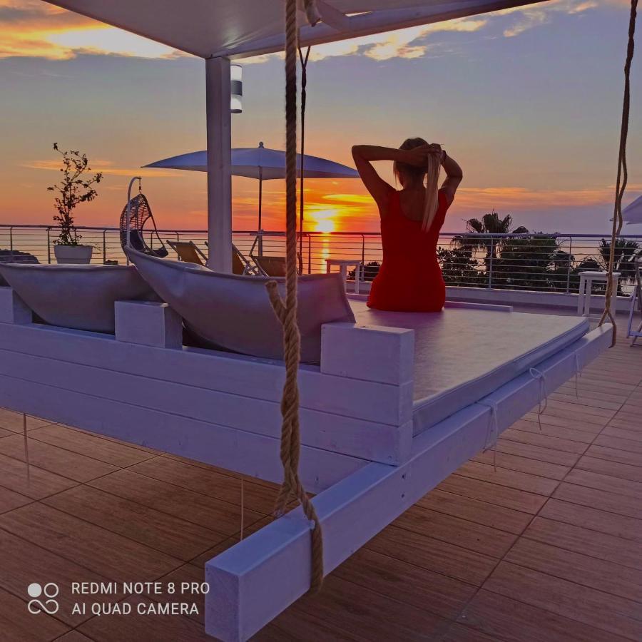 Residence Porto Ulisse Parghelia Eksteriør billede