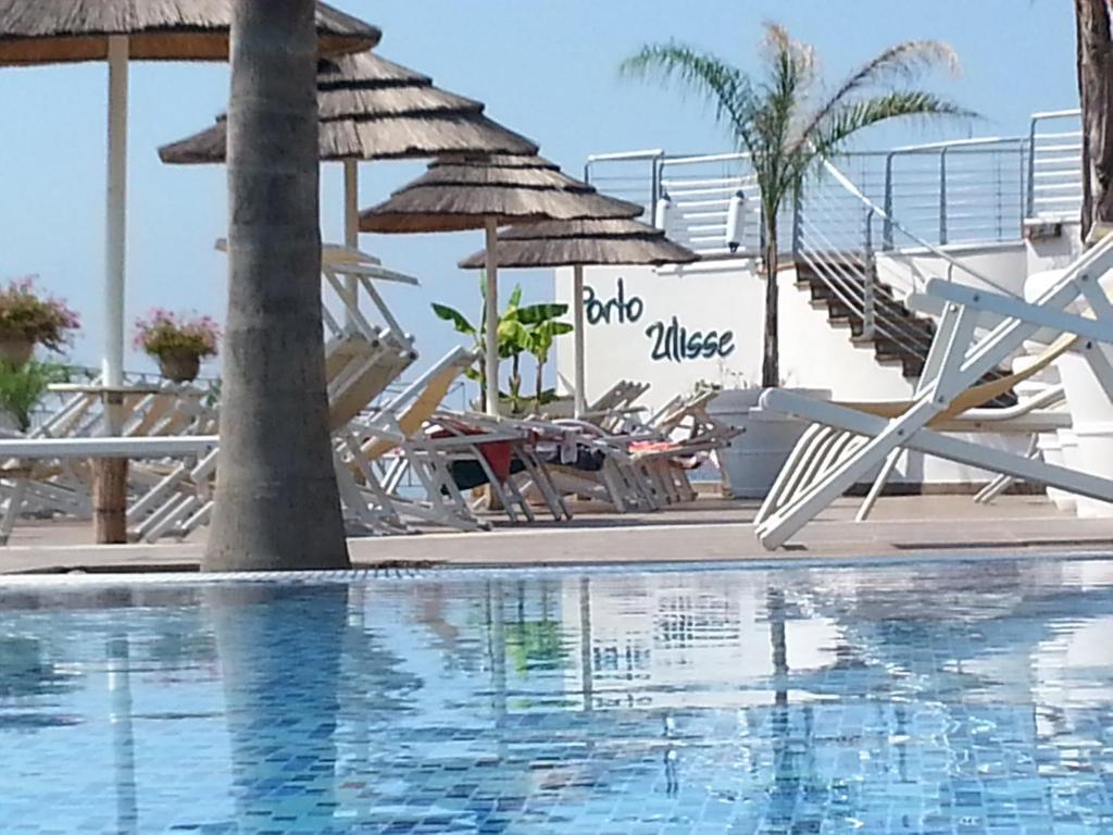 Residence Porto Ulisse Parghelia Eksteriør billede